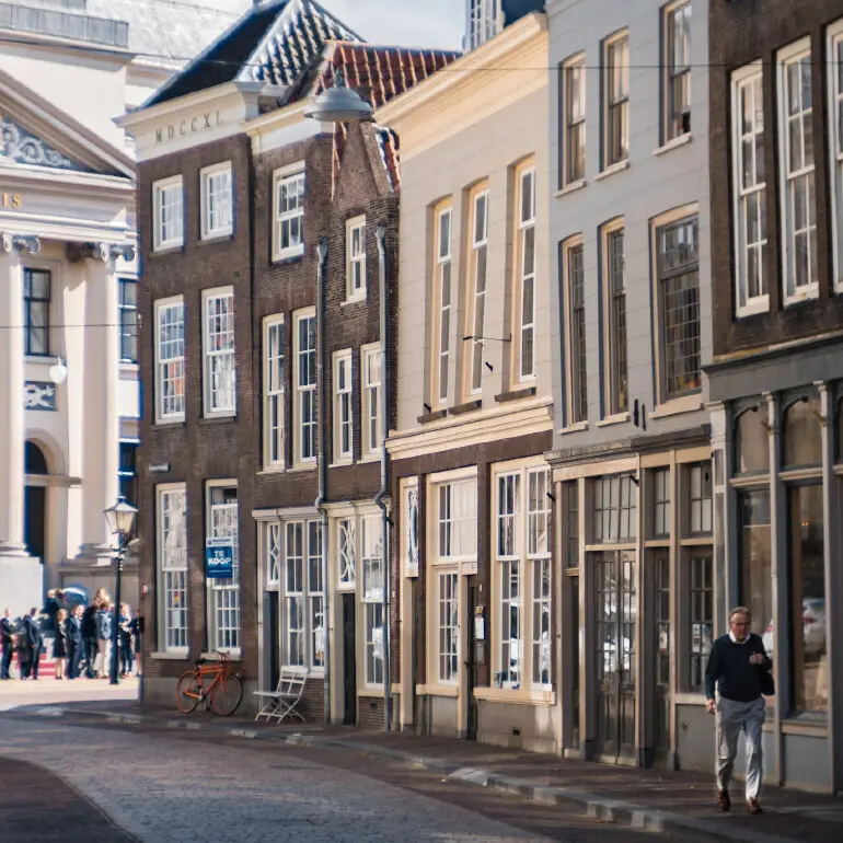 Enhance urban planning from human use pattern data Enhance urban planning from human use pattern data