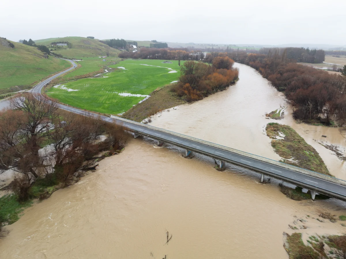 Adroit Tikokino Bridge Install